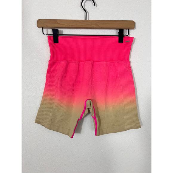 PINK Active Seamless Ombre Ribbed Shorts Hot Pink Tan | Small - Picture 1 of 5